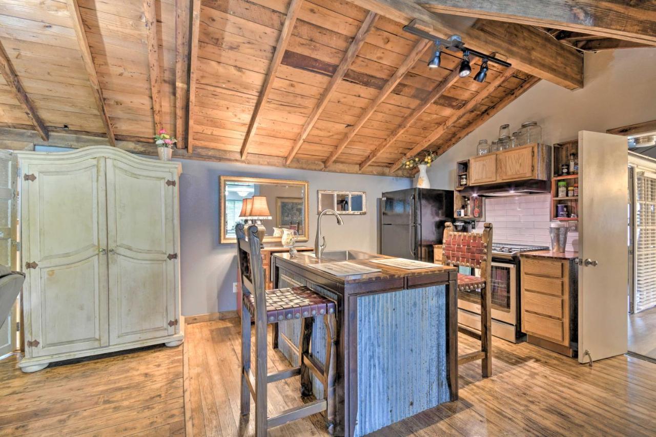 Rustic Chic Home About 1 Mi To Dtwn Hot Springs! Exterior photo