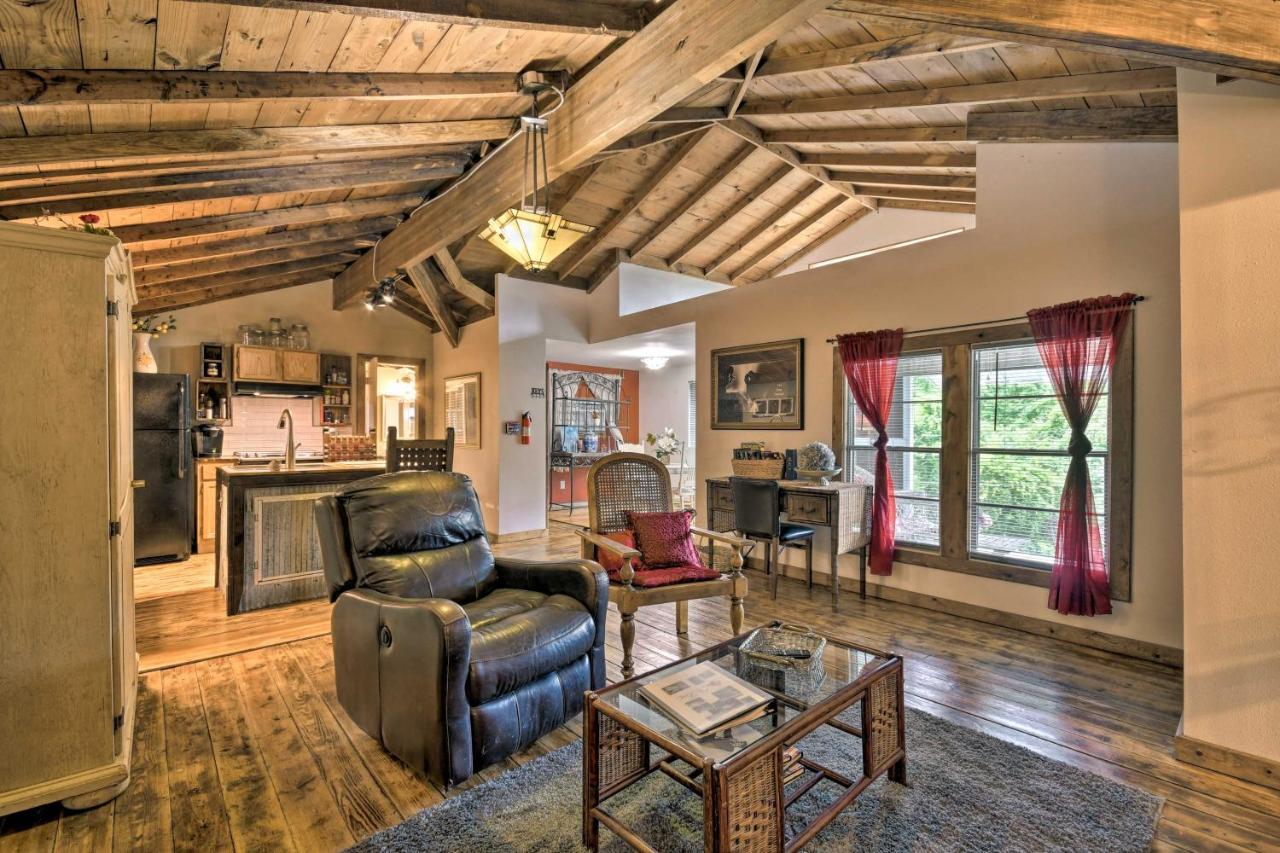 Rustic Chic Home About 1 Mi To Dtwn Hot Springs! Exterior photo
