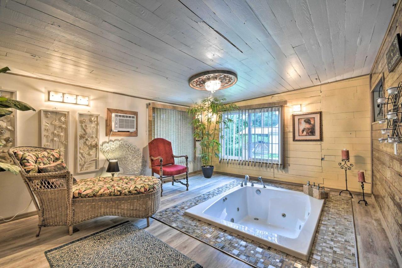 Rustic Chic Home About 1 Mi To Dtwn Hot Springs! Exterior photo