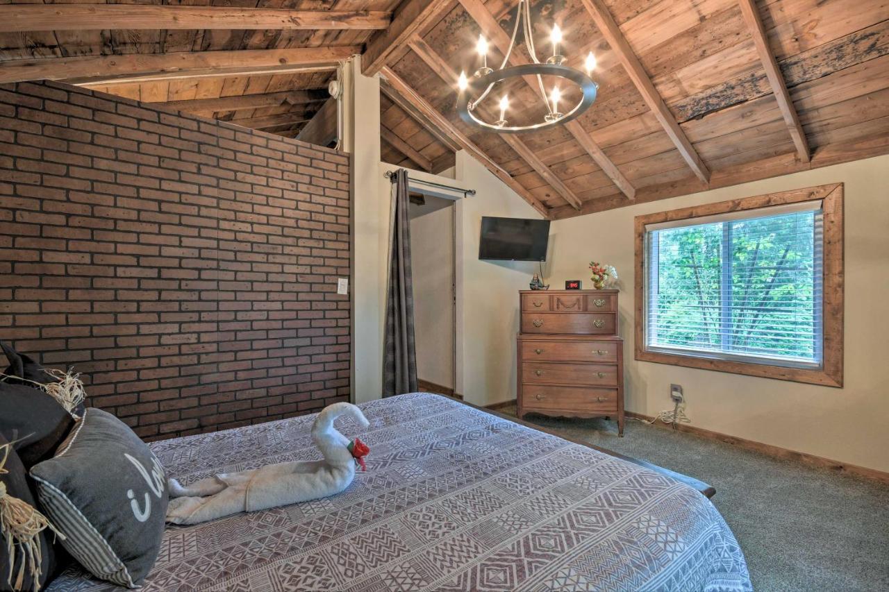 Rustic Chic Home About 1 Mi To Dtwn Hot Springs! Exterior photo