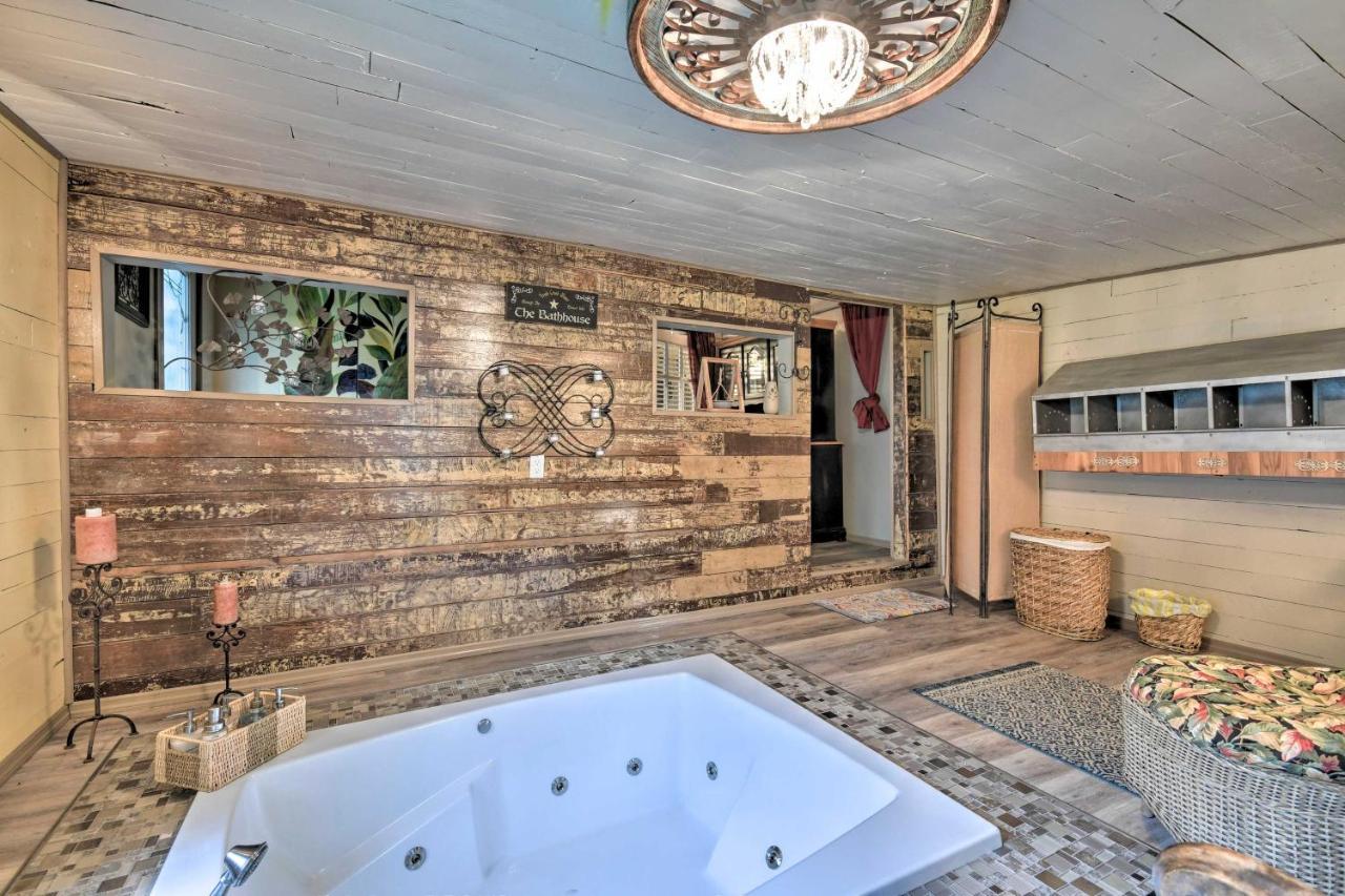 Rustic Chic Home About 1 Mi To Dtwn Hot Springs! Exterior photo